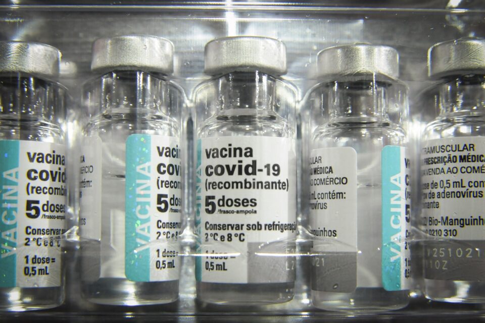 Saúde estima vacinar 400 mil com segunda dose