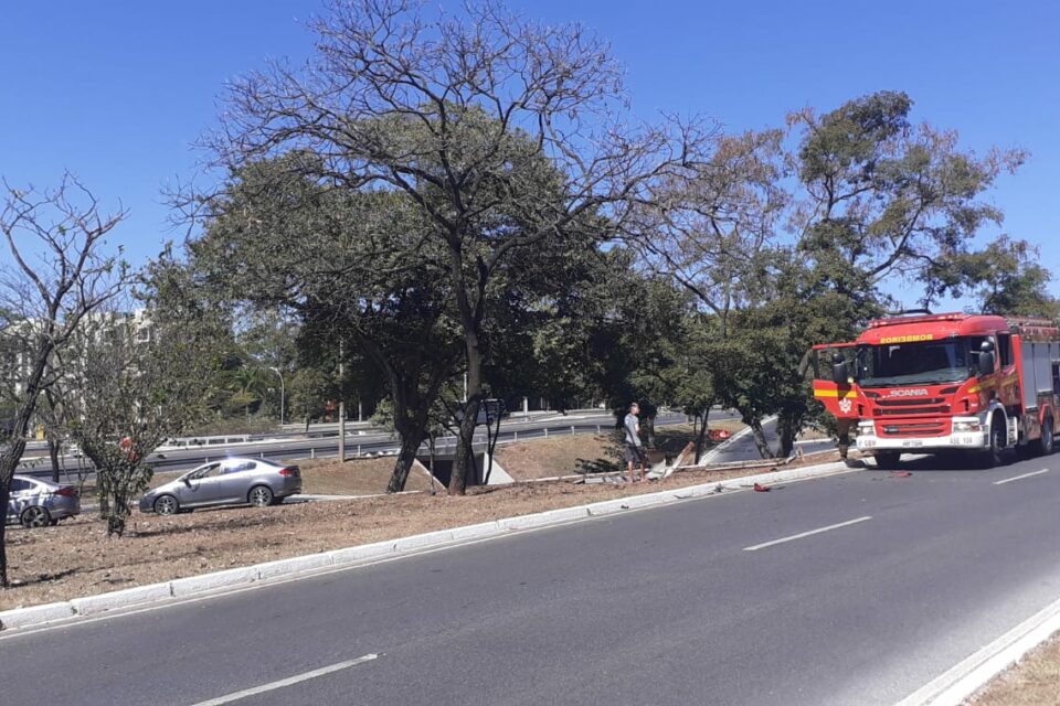 Acidente, bombeiros