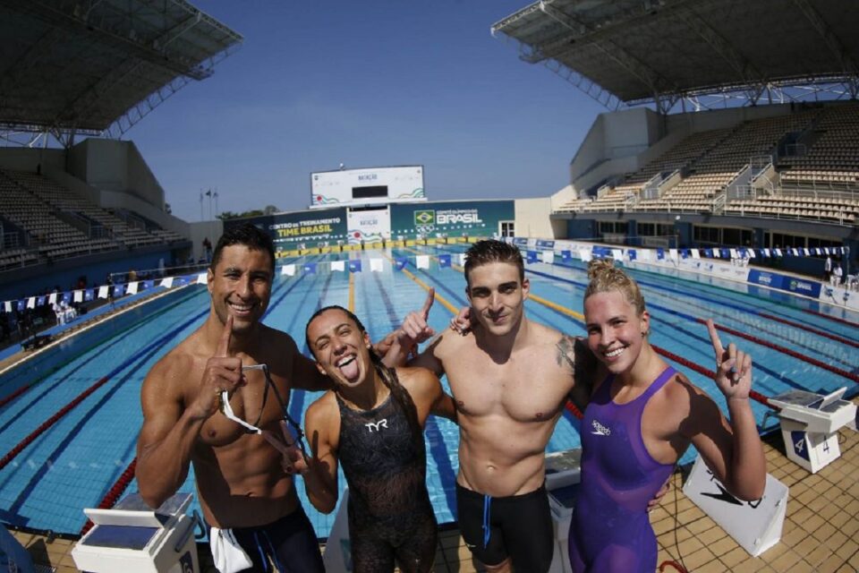 Equipe do Brasil do 4 x 100m medley misto