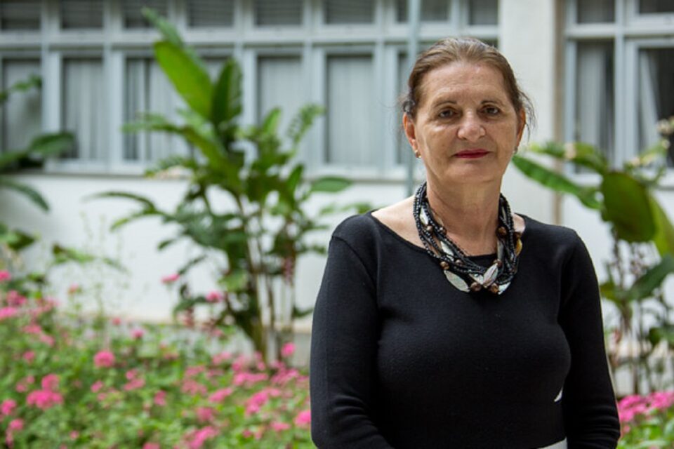 Professora da UnB, Lourdes Maria Bandeira