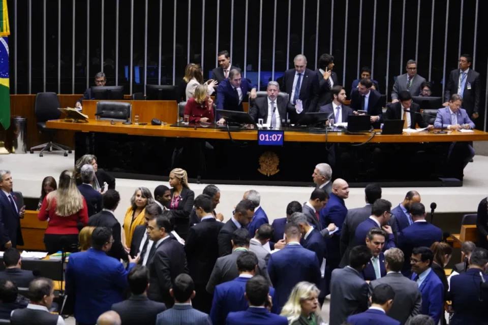 Senadores tentam acordo para enquadrar 'jogo do tigre' no projeto de lei  das apostas esportivas - Notícias - R7 Brasília